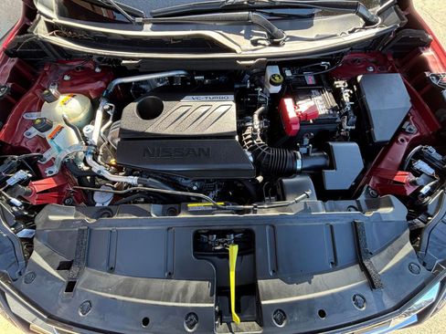 Used 2025 Nissan Rogue SV AWD/4WD image 34