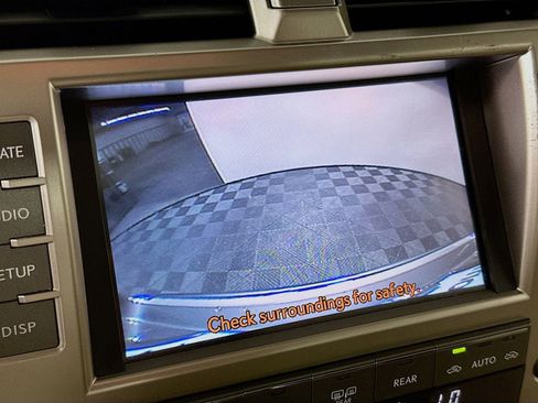 Used 2013 Lexus GX 460 Premium AWD/4WD image 16