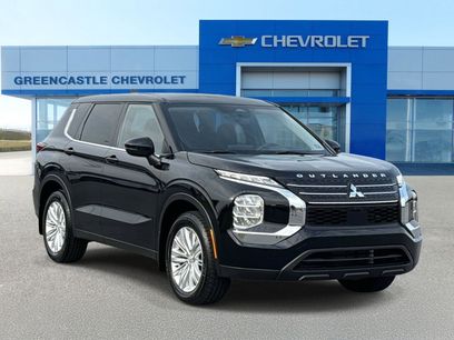 Used 2024 Mitsubishi Outlander ES