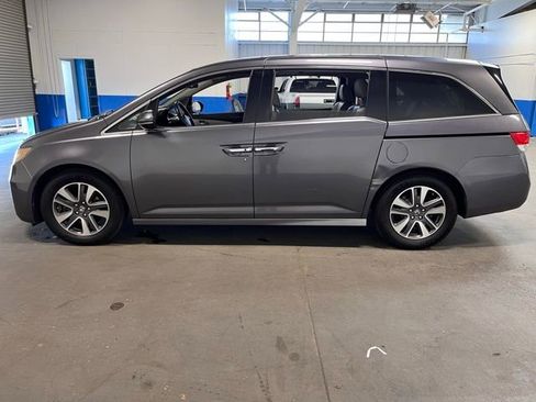 Used 2015 Honda Odyssey Touring image 6