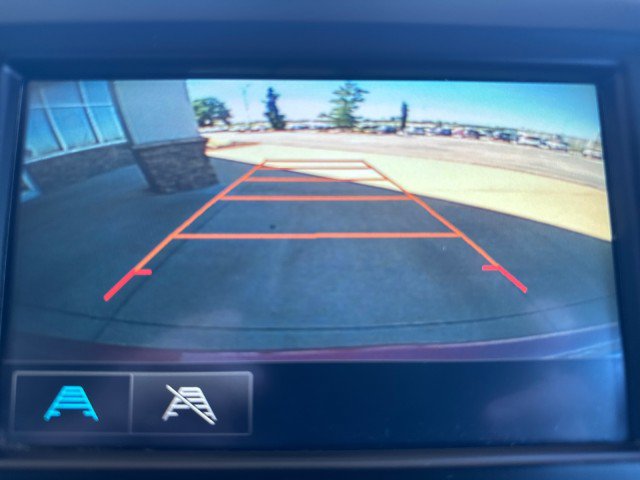 Used 2018 Chevrolet Equinox LT FWD image 12