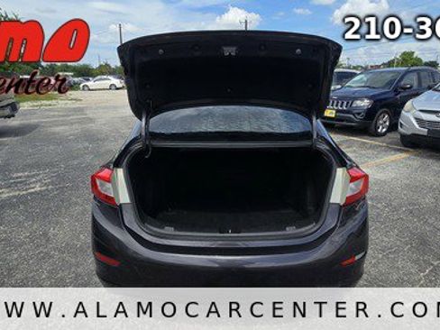Used 2016 Chevrolet Cruze LT FWD image 24