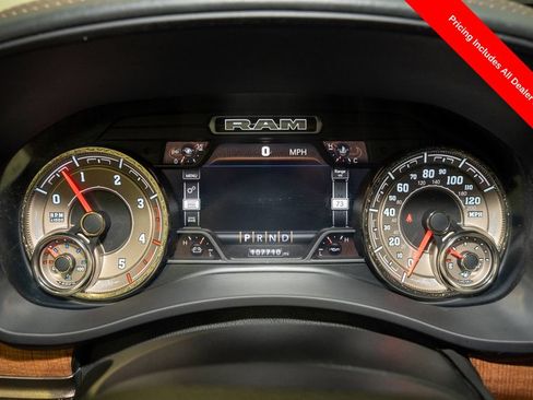 Used 2022 RAM 3500 Limited AWD/4WD image 15