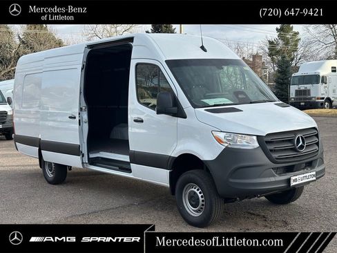 New 2025 Mercedes-Benz Sprinter 2500 image 25