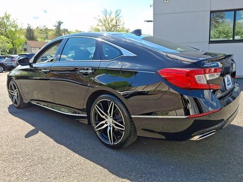 Certified 2022 Honda Accord Touring image 4