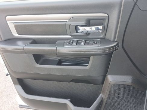 Used 2023 RAM 1500 Warlock AWD/4WD image 24