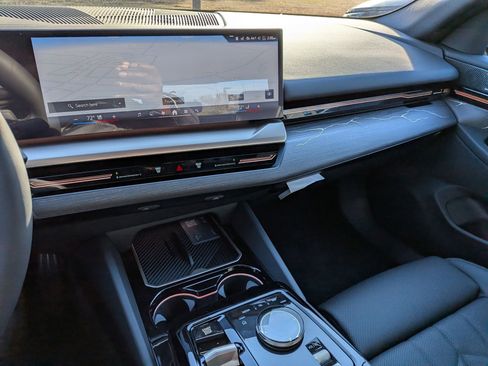 New 2026 BMW 530i w/ M Sport Package image 22