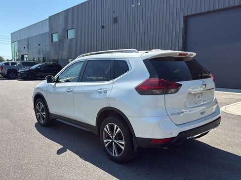 Used 2019 Nissan Rogue SL AWD/4WD image 5