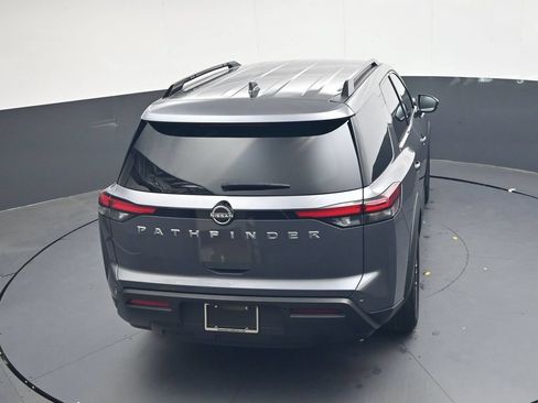 Used 2025 Nissan Pathfinder SV FWD image 34