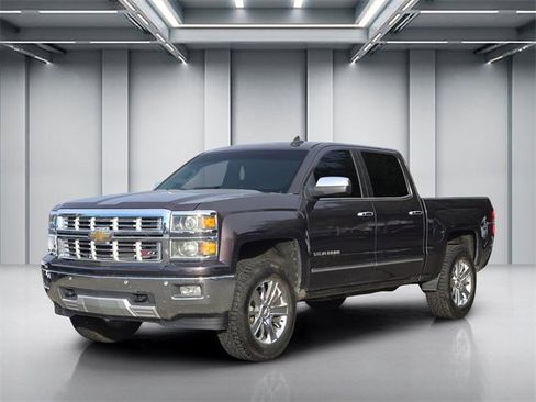 Used 2015 Chevrolet Silverado 1500 LTZ Z71 w/ LTZ Plus Package image 8