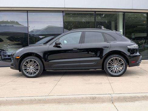 New 2026 Porsche Macan AWD/4WD image 2