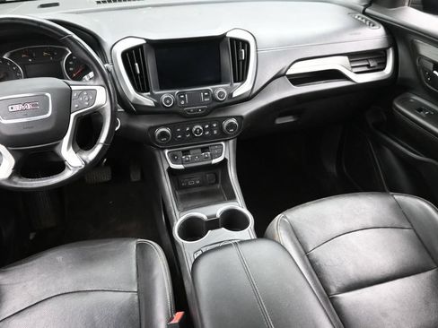 Used 2022 GMC Terrain SLT AWD/4WD image 15