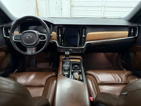 Used 2018 Volvo S90 T6 Inscription w/ Convenience Package AWD/4WD image 25