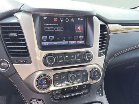 Used 2016 GMC Yukon XL Denali RWD image 7