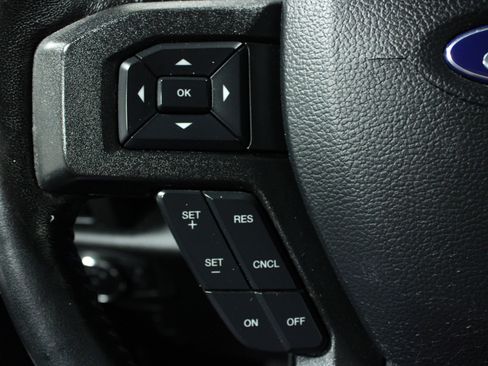 Used 2019 Ford F150 XLT w/ Equipment Group 302A Luxury image 21