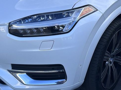 Used 2022 Volvo XC90 T6 Inscription w/ Advanced Package image 11