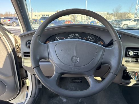 Used 2001 Buick Century Custom w/ Premium Pkg image 15