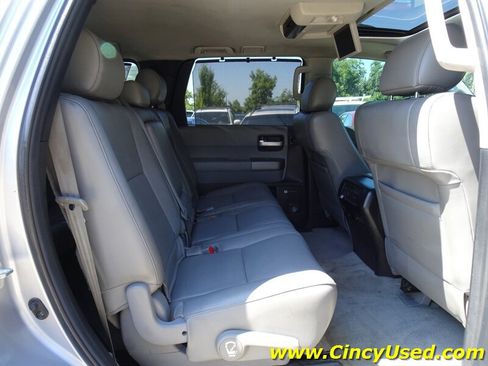 Used 2011 Toyota Sequoia Limited AWD/4WD image 16