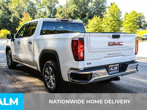 Used 2025 GMC Sierra 1500 SLT RWD image 4