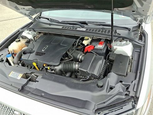 Used 2017 Lincoln Continental Select FWD image 26
