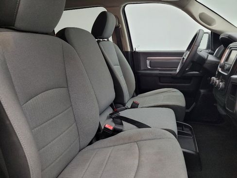 Used 2021 RAM 1500 Classic SLT AWD/4WD image 21