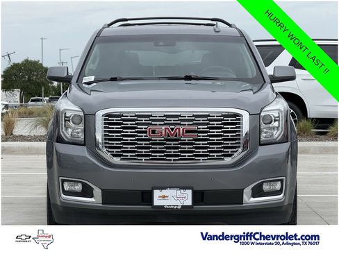 Used 2019 GMC Yukon Denali w/ Denali Ultimate Package RWD image 7