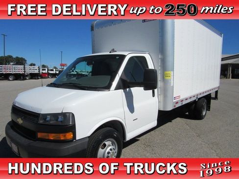 Used 2021 Chevrolet Express 3500 image 1