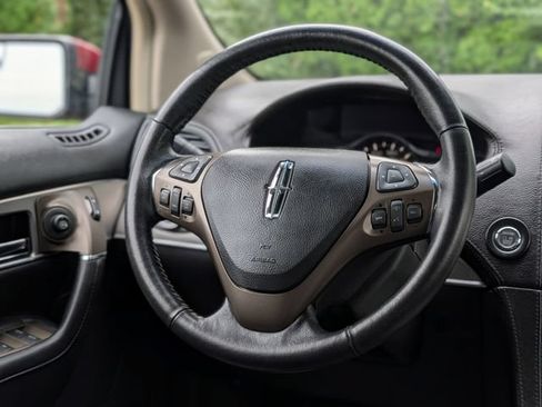 Used 2015 Lincoln MKX FWD image 14