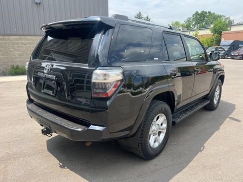 Used 2019 Toyota 4Runner SR5 Premium AWD/4WD image 5