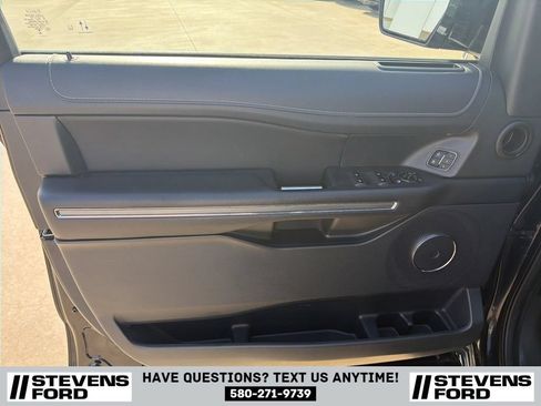 Used 2024 Ford Expedition Max XLT RWD image 16