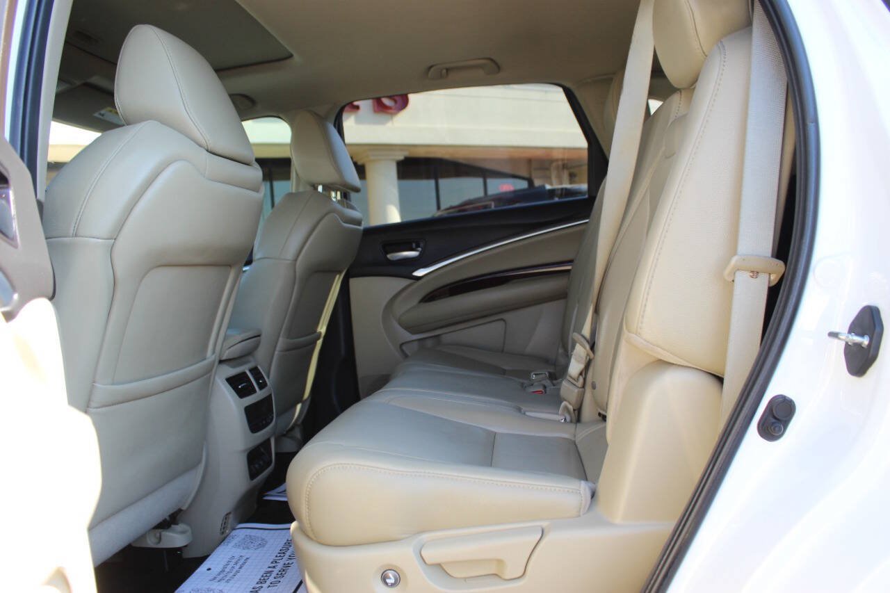 Used 2020 Acura MDX SH-AWD image 18