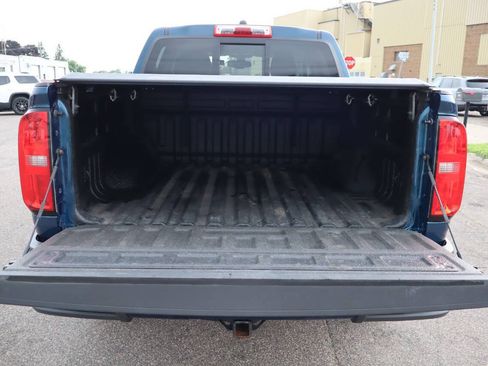 Used 2020 Chevrolet Colorado Z71 AWD/4WD image 11