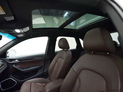 Used 2018 Audi Q3 2.0T Premium Plus w/ Premium Plus Package image 30