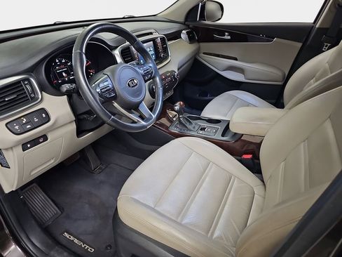 Used 2018 Kia Sorento EX w/ EX Advanced Touring Package FWD image 19