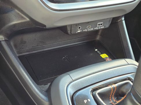 Certified 2025 Subaru Crosstrek 2.5i Limited w/ Crosstrek Mirror Package image 23