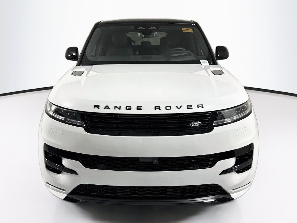 New 2027 Land Rover Range Rover Sport Dynamic SE AWD/4WD image 2