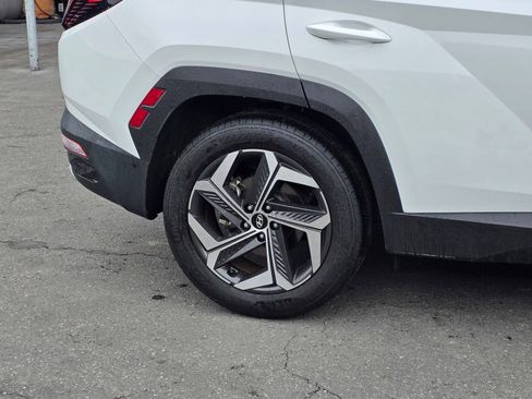 Used 2022 Hyundai Tucson Limited image 9