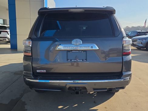 Used 2017 Toyota 4Runner Limited image 6