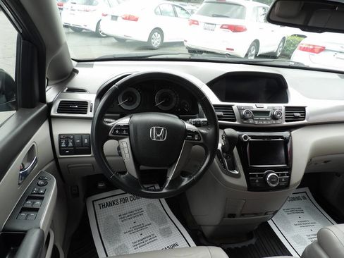 Used 2016 Honda Odyssey EX-L image 5