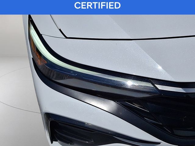 Used 2025 Hyundai Elantra SEL FWD image 9