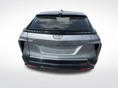 Used 2023 Cadillac Lyriq 2WD image 8
