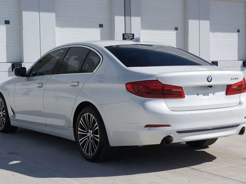 Used 2018 BMW 530i image 10