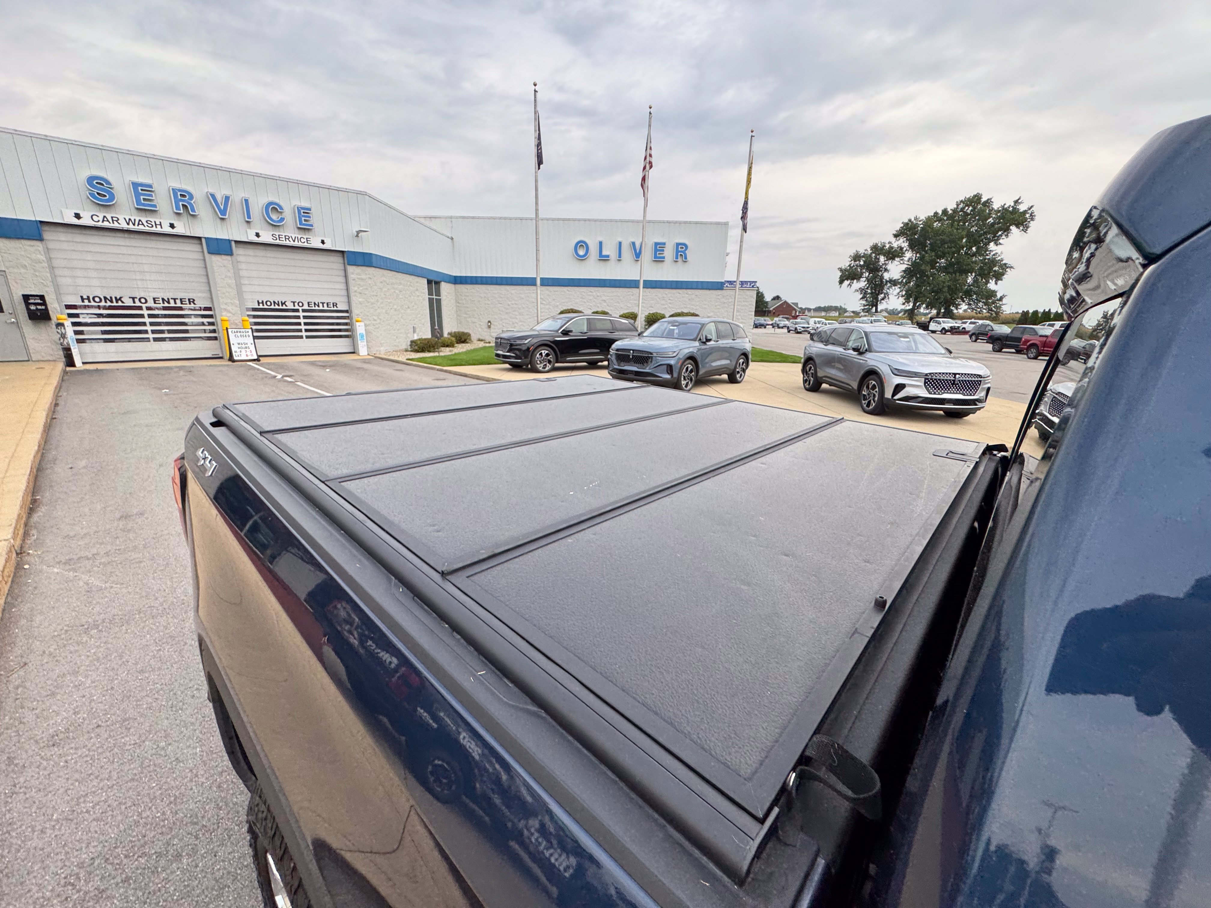 Used 2019 GMC Sierra 1500 SLE w/ SLE Value Package AWD/4WD image 19