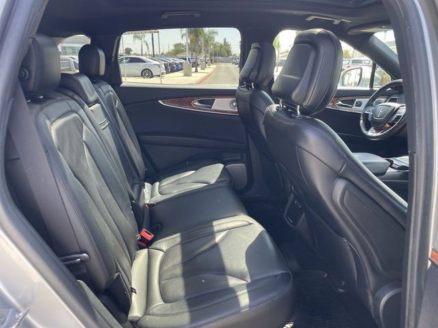 Used 2020 Lincoln Nautilus Reserve w/ Equipment Group 202A AWD/4WD image 28