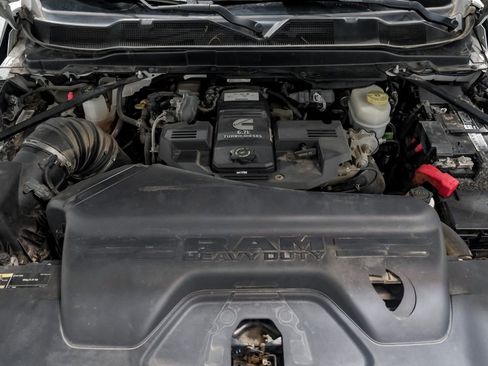 Used 2019 RAM 3500 Tradesman w/ Chrome Appearance Group AWD/4WD image 56