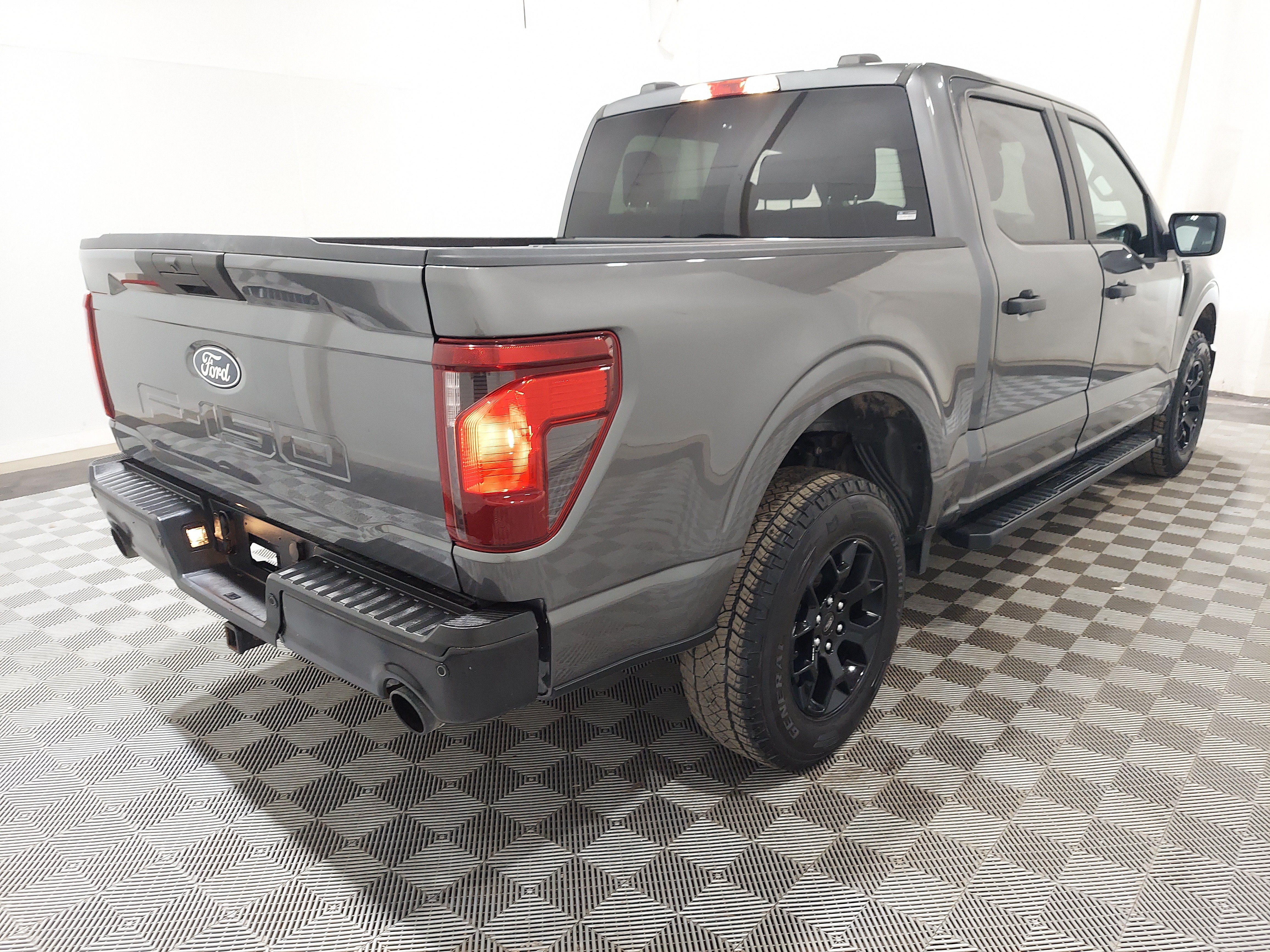 Used 2024 Ford F150 STX w/ Equipment Group 201A FX4 AWD/4WD image 3