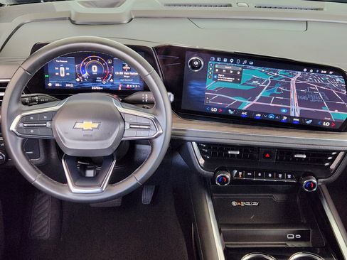 Certified 2025 Chevrolet Tahoe LT AWD/4WD image 28