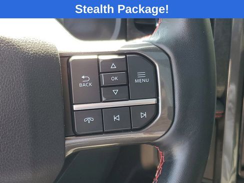 Used 2023 Ford Expedition Limited AWD/4WD image 18