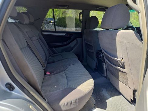 Used 2004 Toyota 4Runner Sport AWD/4WD image 22