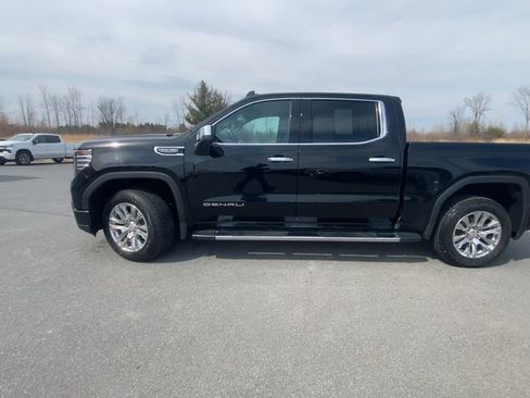 Used 2022 GMC Sierra 1500 Denali AWD/4WD image 5